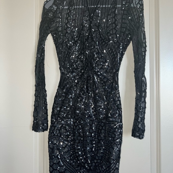 Showing What I Got Sequin Mini Dress in Black - Picture 4 of 5